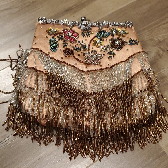 Beaded Floral Clutch with Fringe - Picture 2 of 5